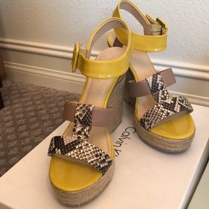 LIKE NEW Calvin Klein Platforms